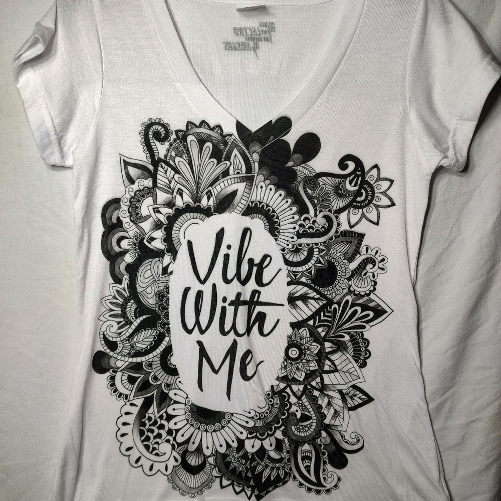 Women's medium, vibe with me tee.
